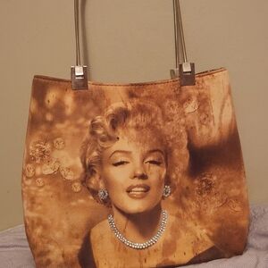 Marilyn Monroe Vintage Style Brown Tote Bag with Iconic Vintage Print